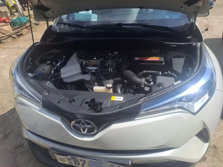 Toyota C-HR 2020 1.2T AWD – photo 5
