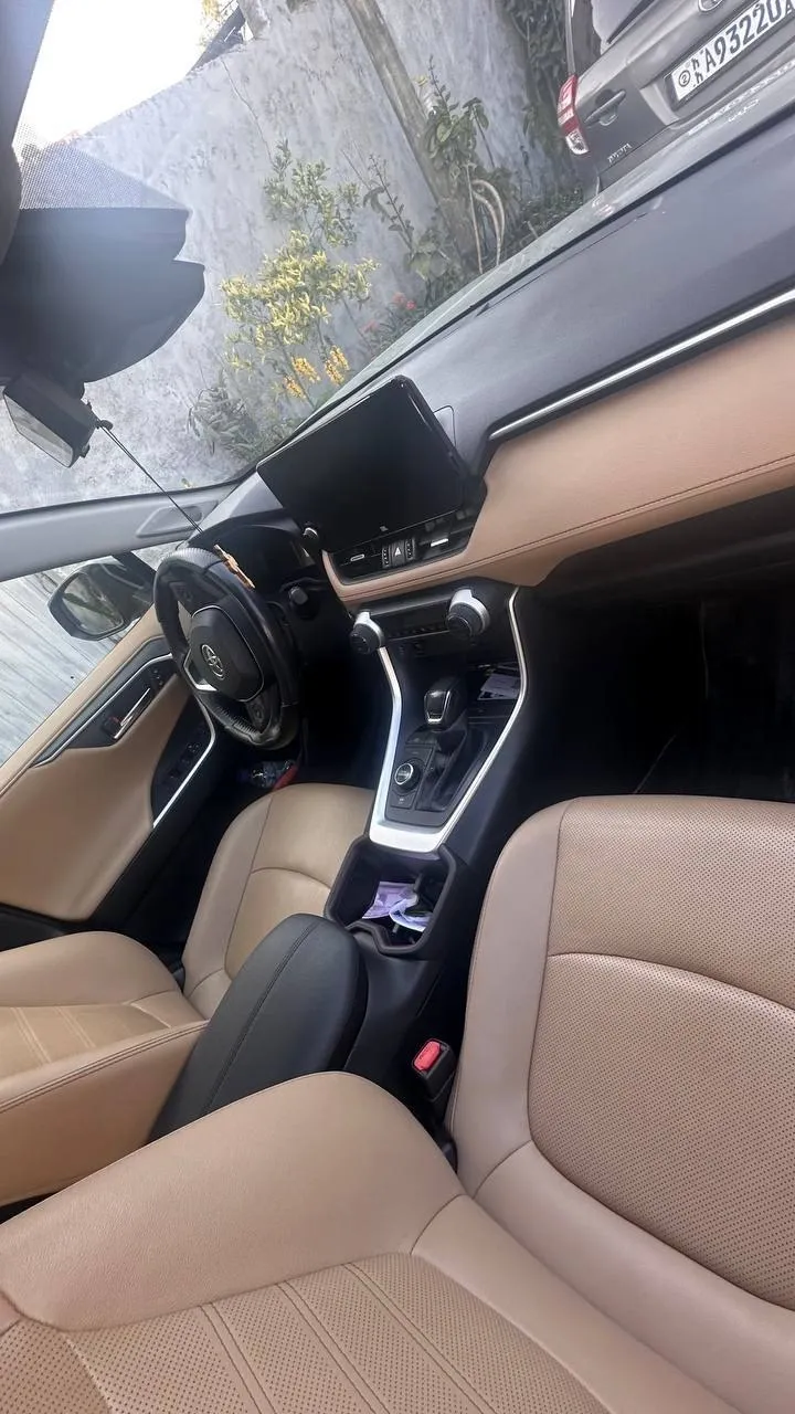 Toyota RAV4 Hybrid 2023 Full Option – photo 3