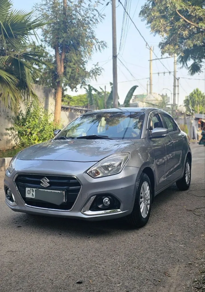 Suzuki Dzire 2022 Automatic – photo 4