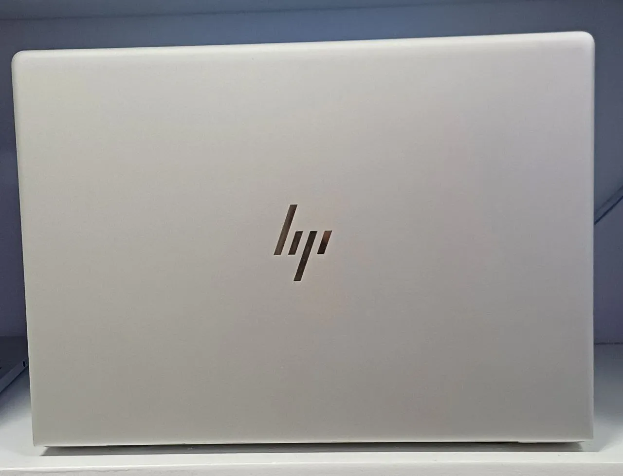 HP EliteBook 840 G5 Laptop – photo 3