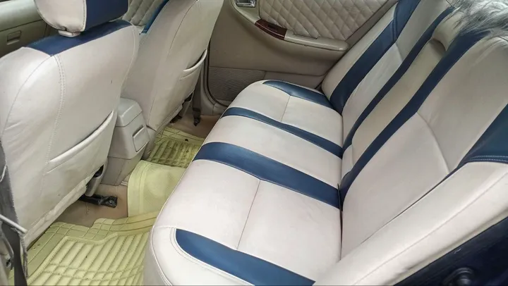 Toyota Corolla 2005 Manual – photo 6