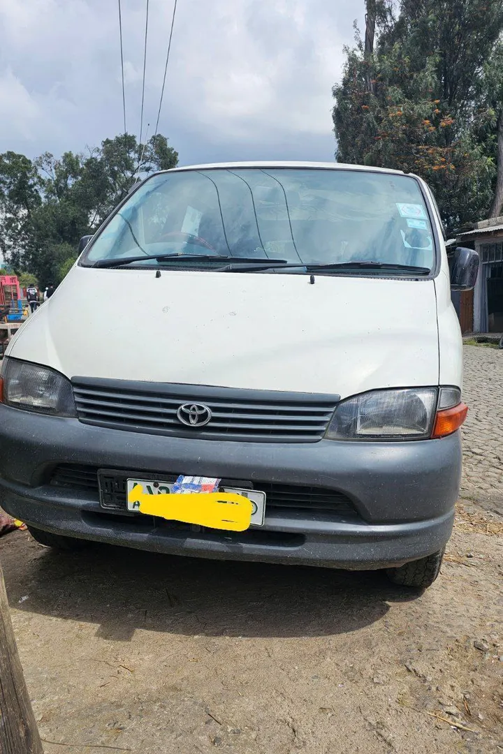 Toyota D4D Short Van 2004 – photo 3