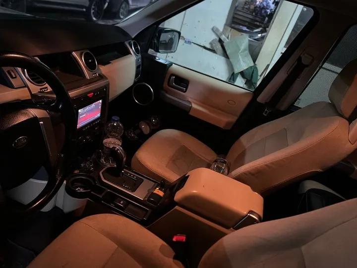 Land Rover Discovery 2015 SDV6 HSE – photo 5