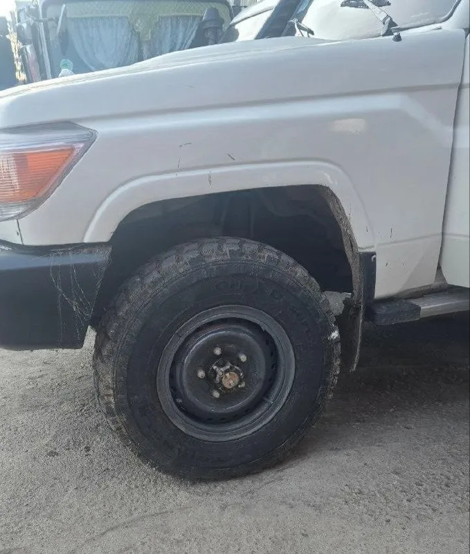 Toyota Double Cab Pickup 2018 – photo 6