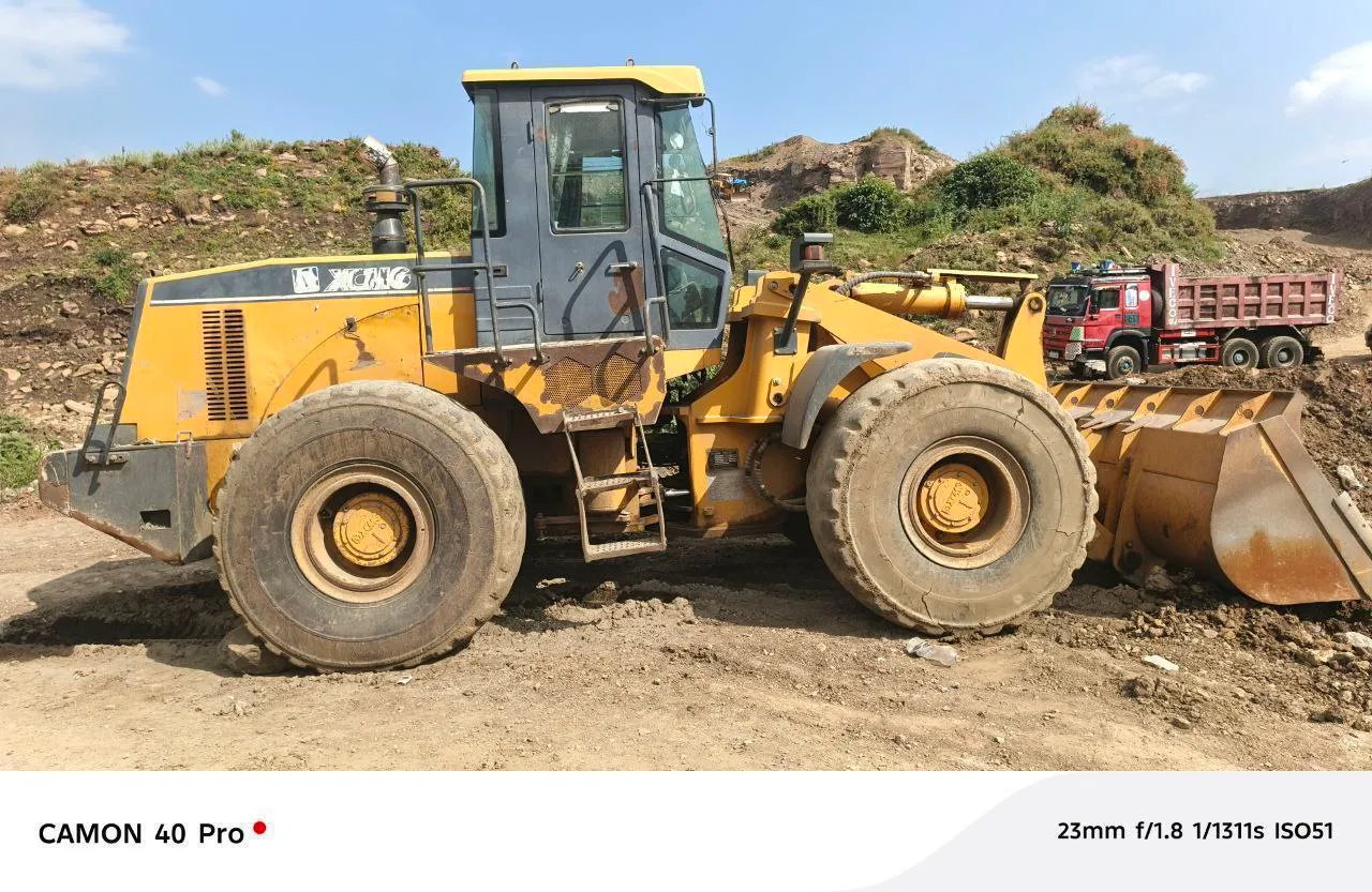 Loader Machine Model 2013 – photo 3