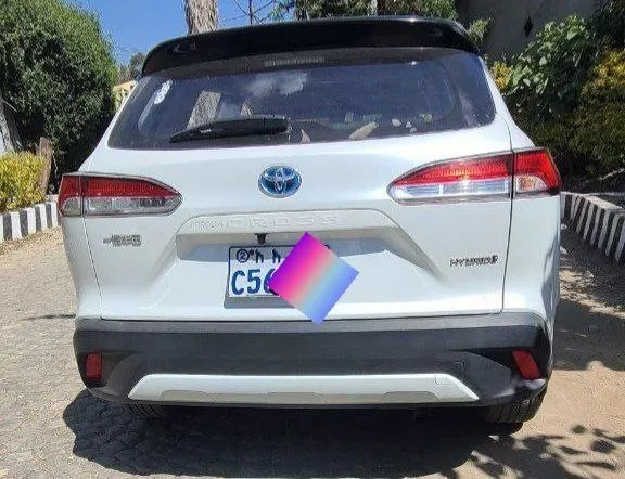 Toyota Corolla Cross Hybrid 2022 – photo 6