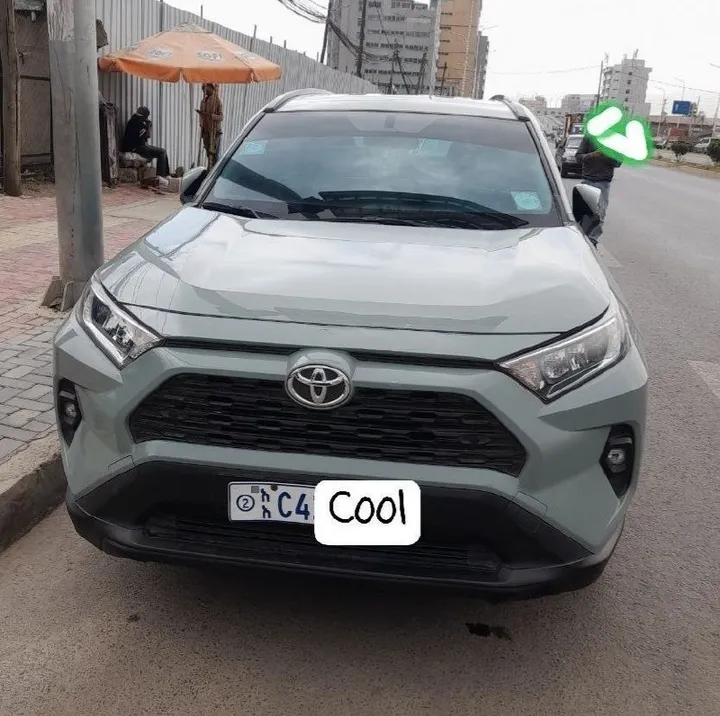 Toyota RAV4 Level 1 2023 Automatic – photo 3