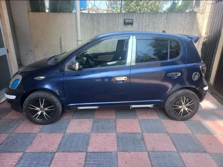 Toyota Vitz 2004 Automatic – photo 4
