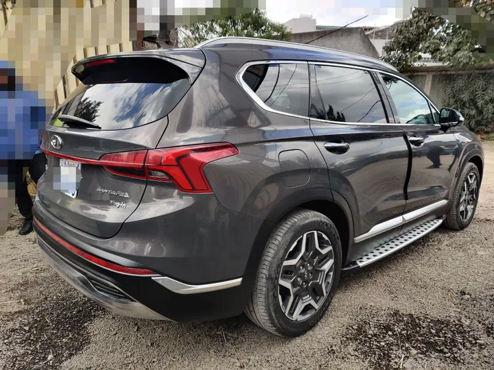 Hyundai Santa Fe 2023 Hybrid – photo 6