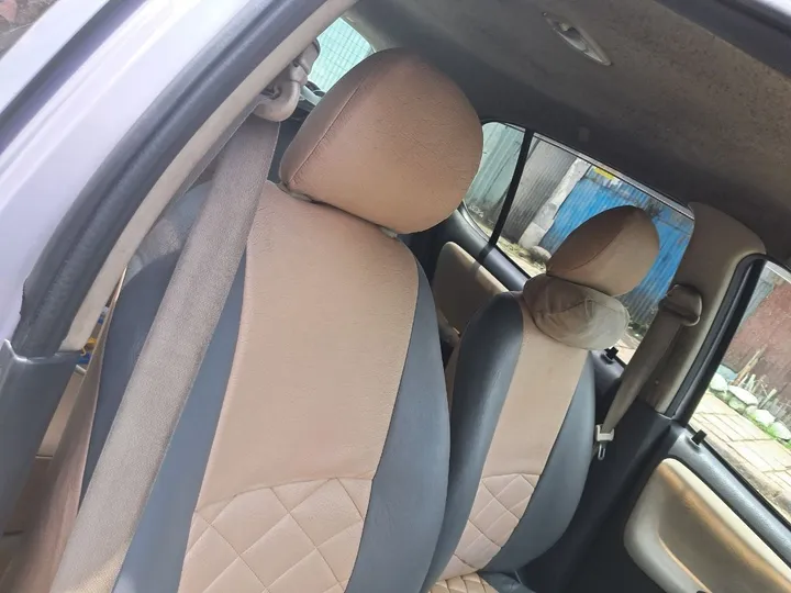 Toyota Vitz 2004 Automatic – photo 6