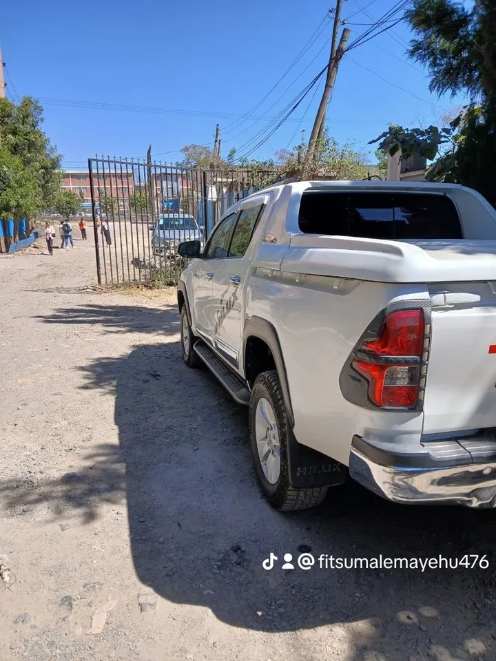 Toyota Hilux Double Cab 2019 – photo 5