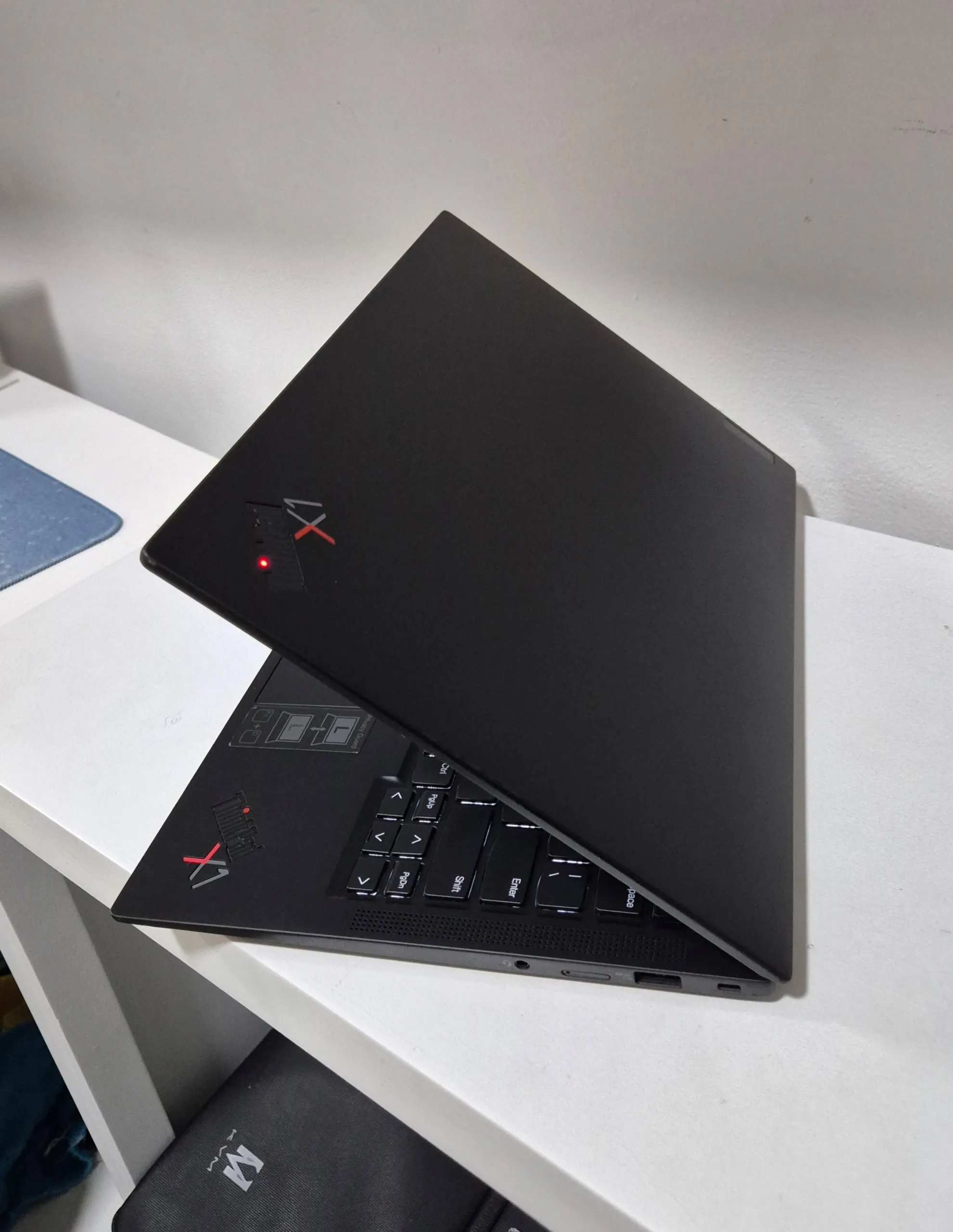 Lenovo X1 Carbon i5 Laptop – photo 5
