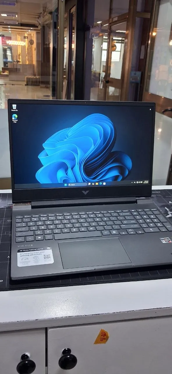 HP Victus Ryzen 7 RTX 4050 Laptop – photo 4