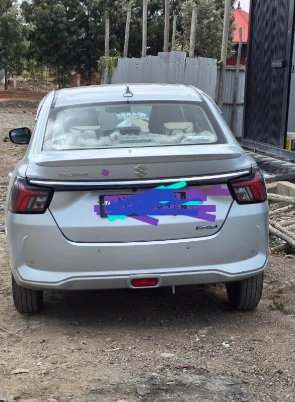 Suzuki Dzire Hybrid 2025 Automatic – photo 3