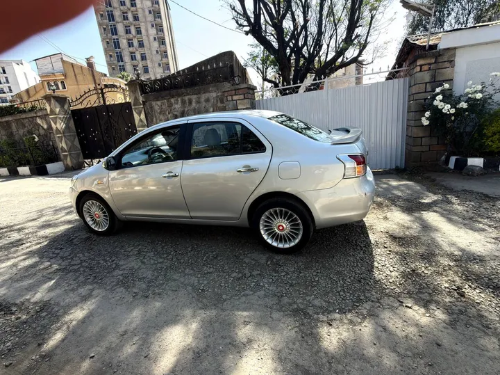 Toyota Yaris Belta 2007 – photo 6