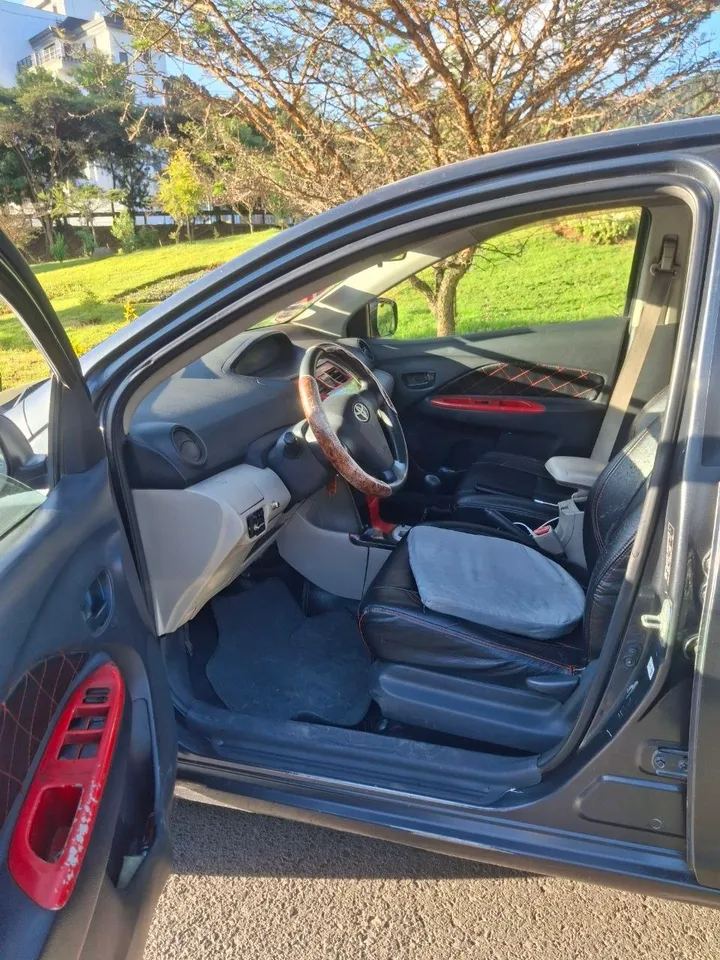 Toyota Belta 2007 Automatic Full Option – photo 3