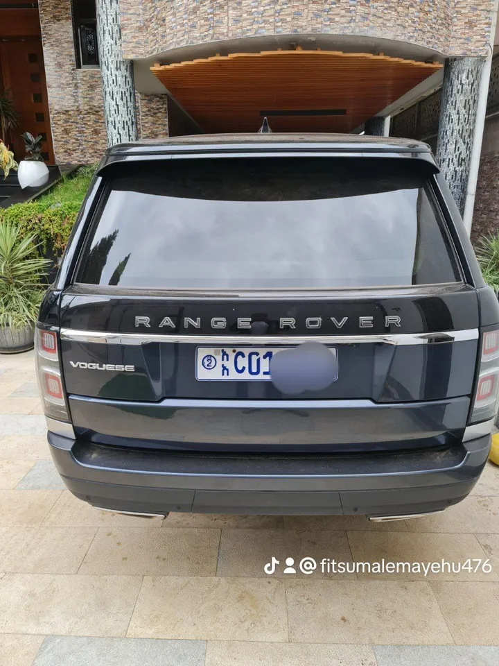 2021 Land Rover Range Rover Hybrid – photo 8