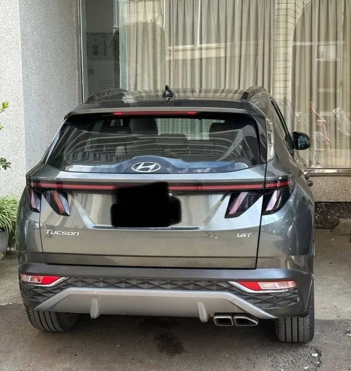Hyundai Tucson 2022 SUV – photo 5