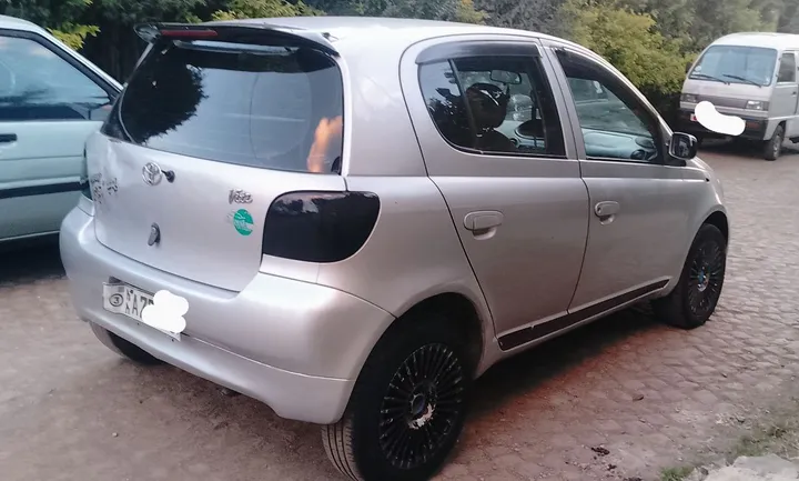 Toyota Vitz 2001 Automatic – photo 6