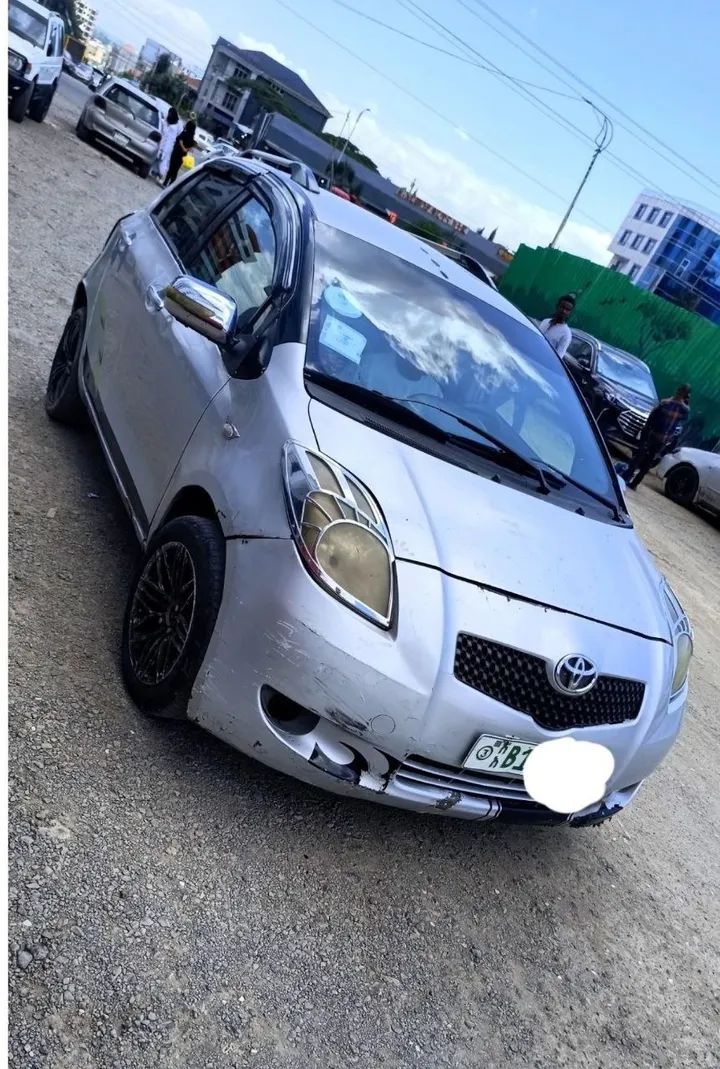 Toyota Yaris Compact 2007 Automatic – photo 5