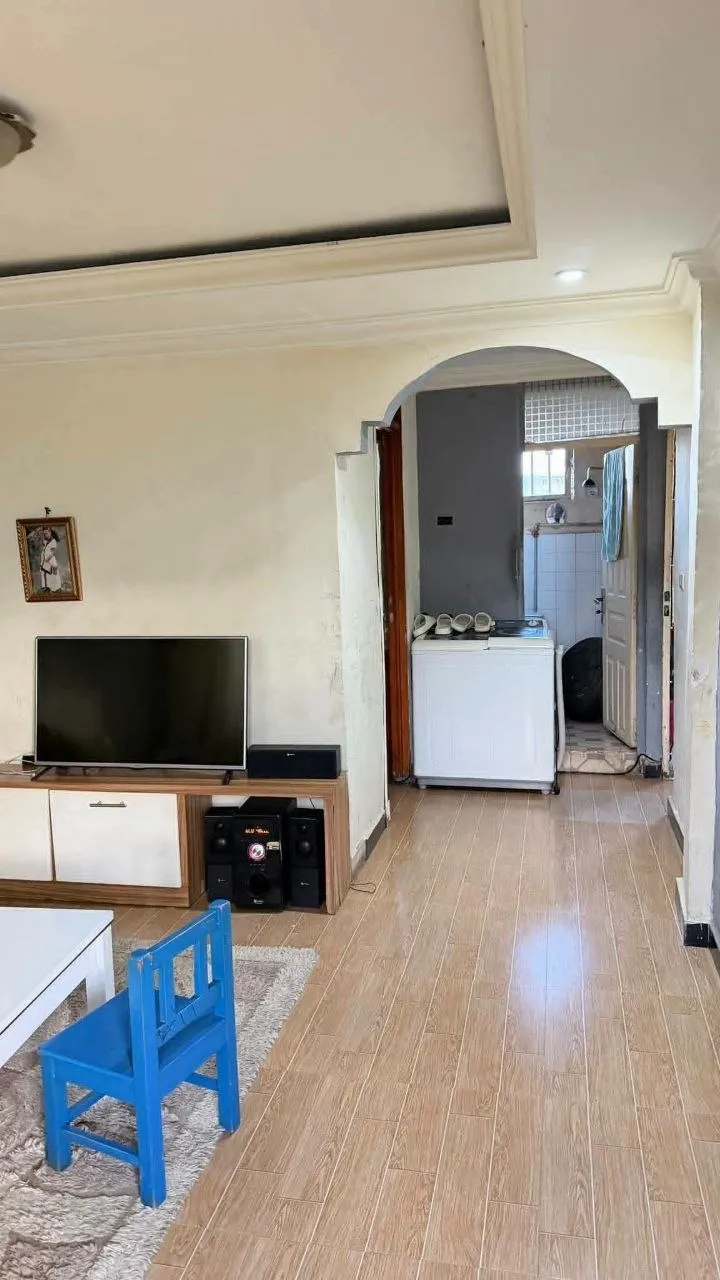 1-Bedroom Summit Condominium 47sqm – photo 3