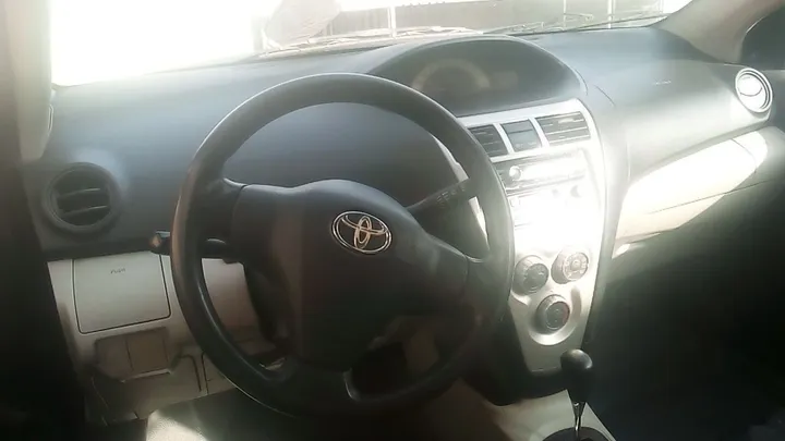 Toyota Sedan 2008 Automatic – photo 4