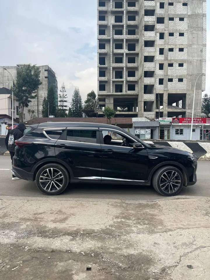 Jetour X70 Plus 2022 – photo 3