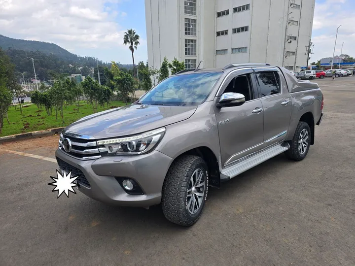 Toyota Hilux Revo Double 2018 – photo 5