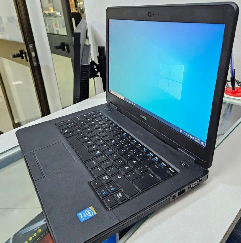 Dell Latitude i5 4GB 500GB Laptop – photo 3