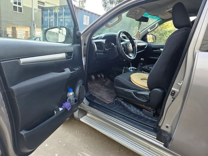 Toyota Hilux Revo 2016 Diesel – photo 3
