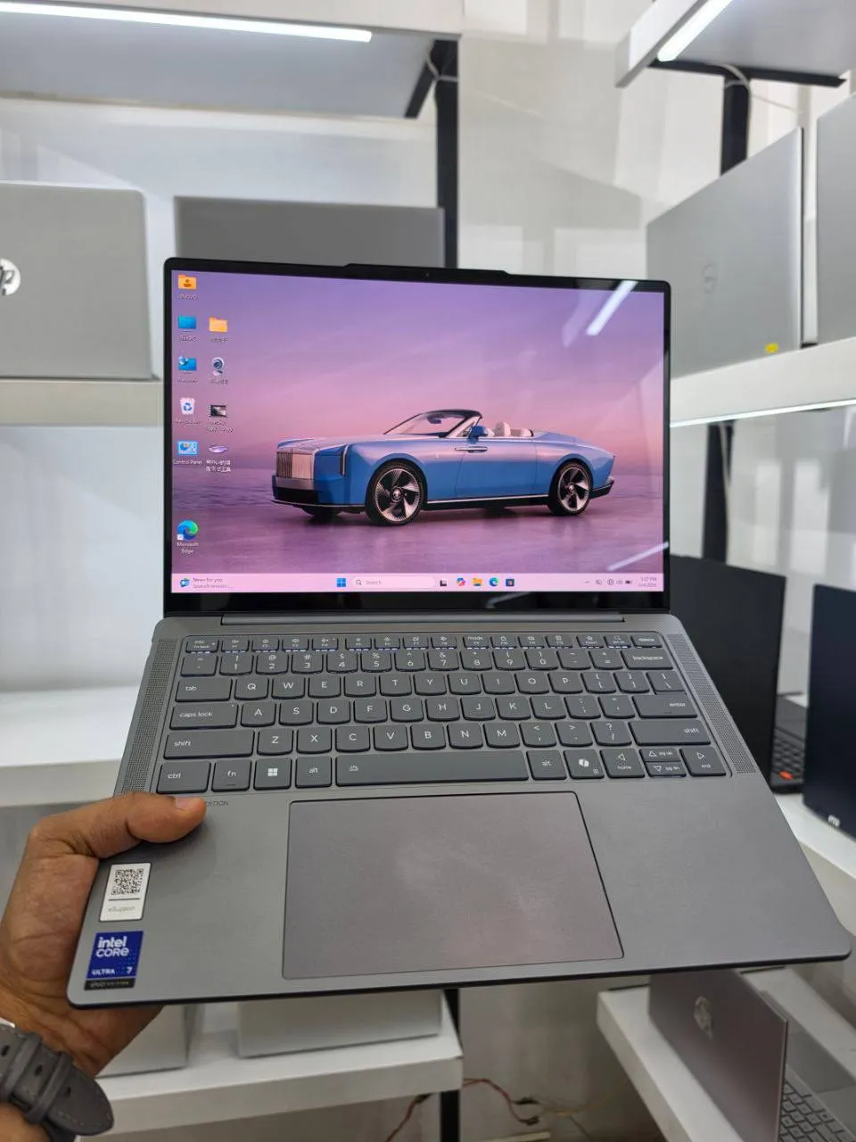Lenovo IdeaPad Slim 7 Laptop – photo 3