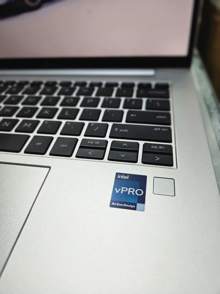 HP EliteBook 840 G9 16GB 1TB – photo 4