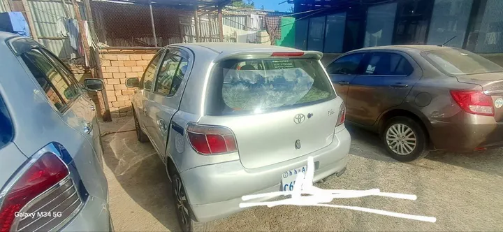Toyota Vitz 2001 Automatic – photo 6