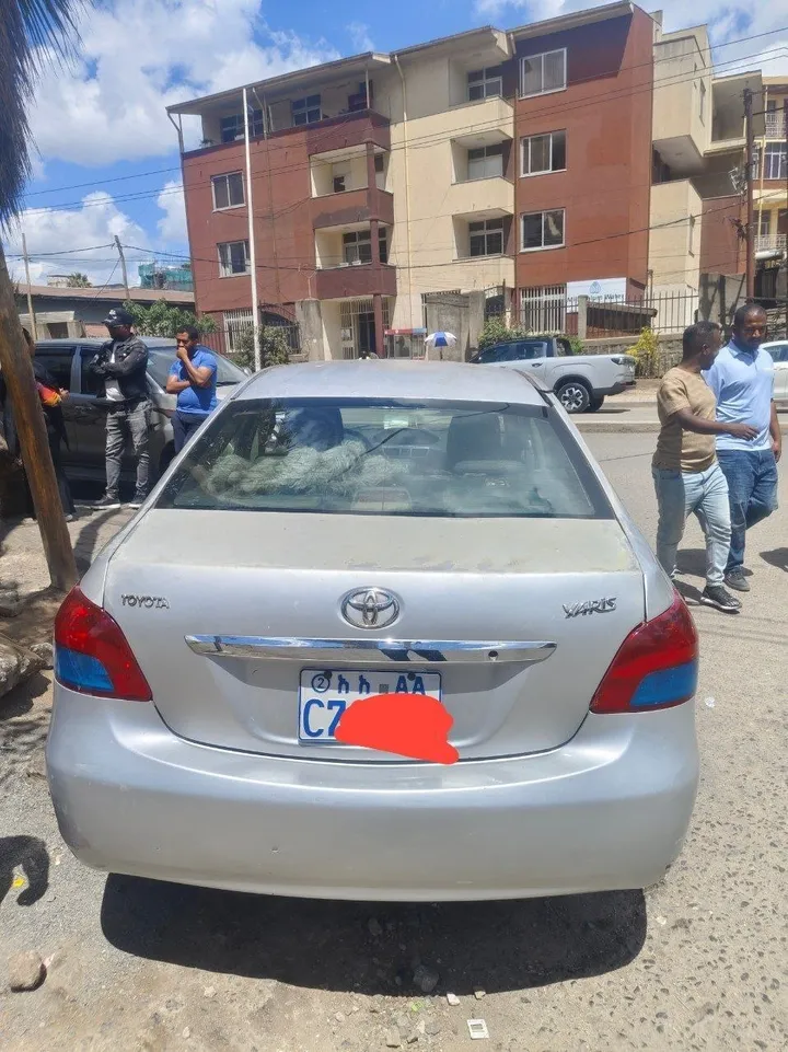 Toyota Yaris Sedan 2008 – photo 3
