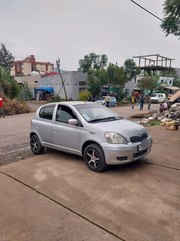 Toyota Vitz 2002 Automatic 1.0L – photo 7
