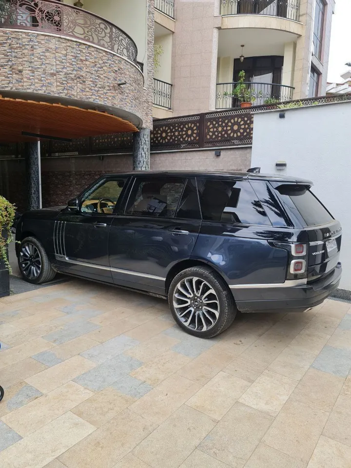2021 Land Rover Range Rover Hybrid – photo 6
