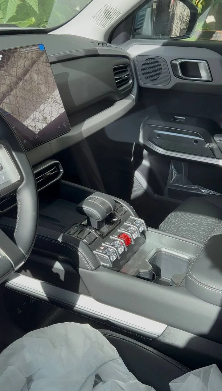 BYD Leopard 3 Electric SUV – photo 4