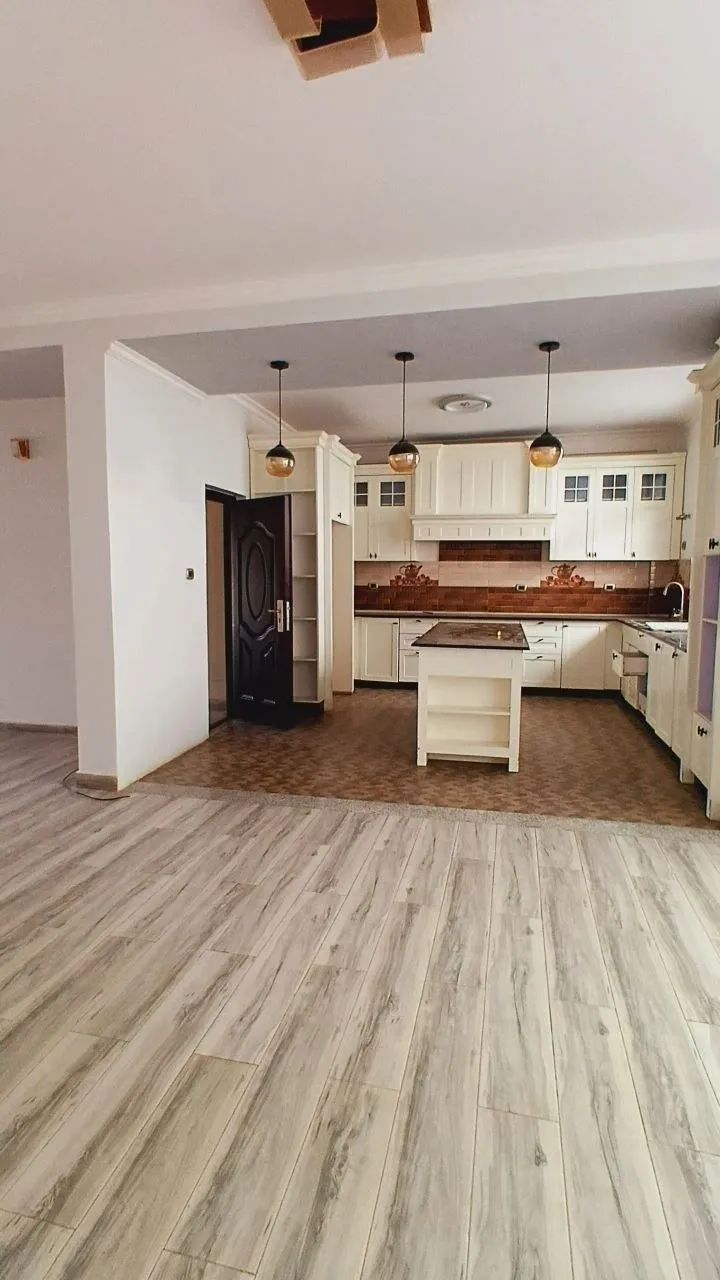 House for Sale in Ayat 250 Sqm – photo 6