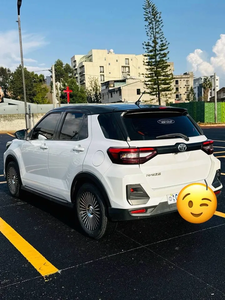 Toyota Raize 2022 Automatic – photo 3