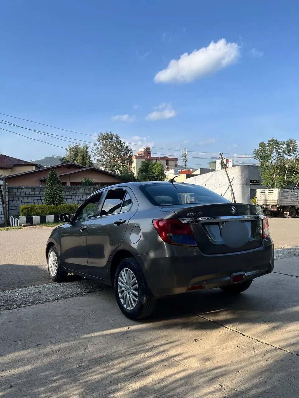 Suzuki Dzire 2022 Automatic – photo 3