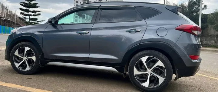 Hyundai Tucson 2017 Full Option – photo 3