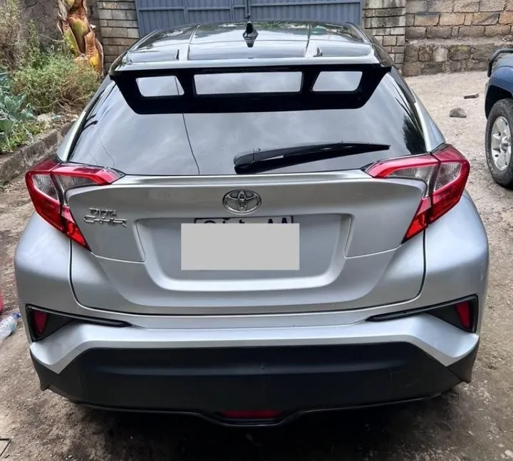 Toyota CHR 1.2L AWD 2017 – photo 3