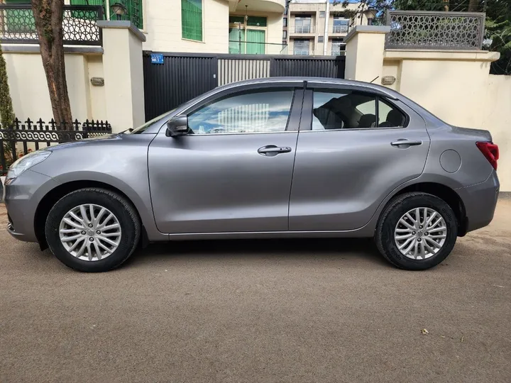 Suzuki Desire 2022 Automatic – photo 4