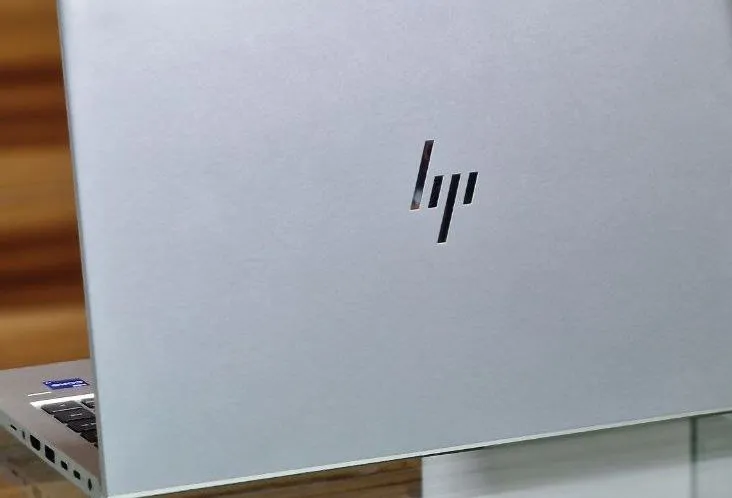 HP EliteBook 640 G10 i7 Laptop – photo 3
