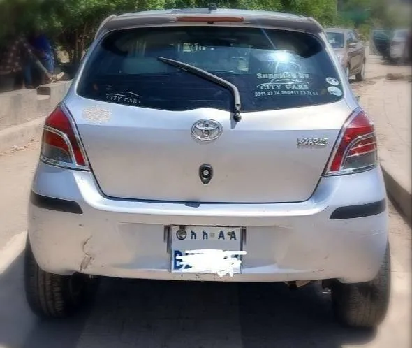 Toyota Yaris Compact 2008 – photo 3