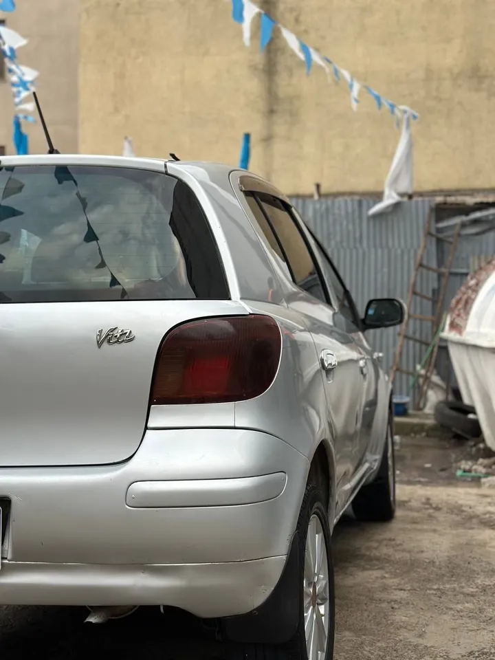 Toyota Vitz 2004 Automatic – photo 8