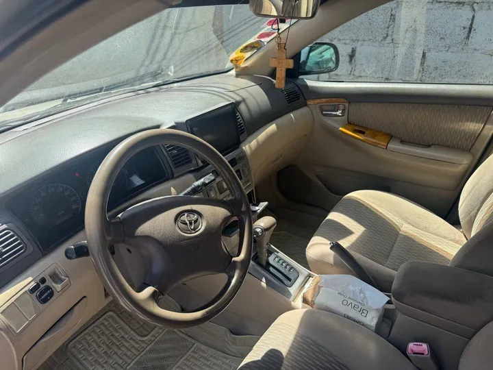 Toyota Corolla 2006 Sedan – photo 3