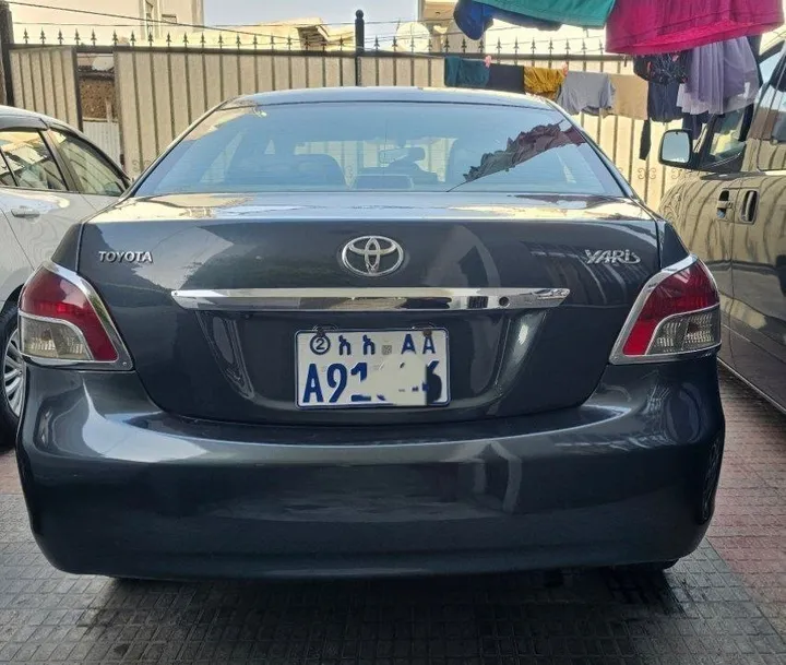 Toyota Yaris Sedan 2008 – photo 4