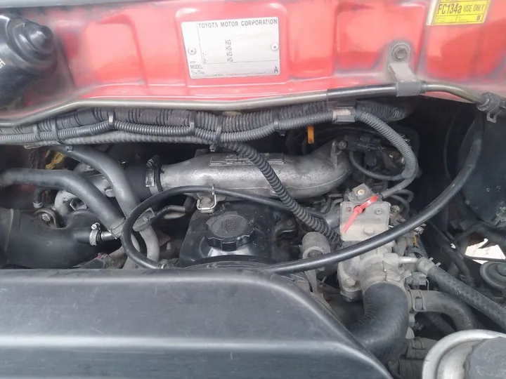 Toyota Dolphin 2000 Manual Van – photo 4
