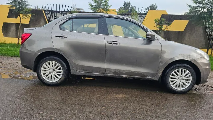 Suzuki Dzire 2021 Automatic – photo 4